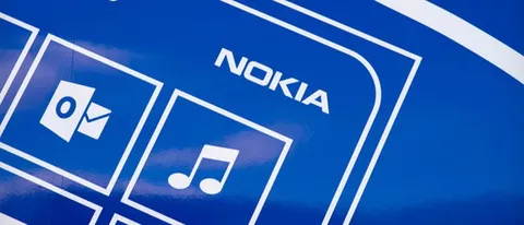 Microsoft, addio ai telefoni Nokia Asha e S40