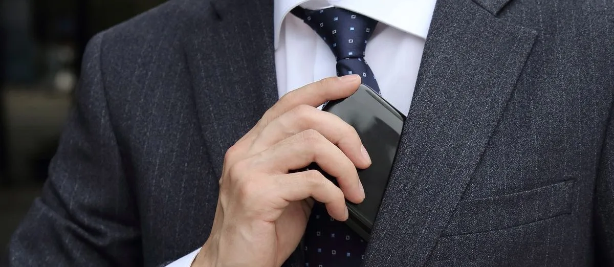 Portafoglio da uomo Eton di Tommy Hilfiger il pi DESIDERATO del