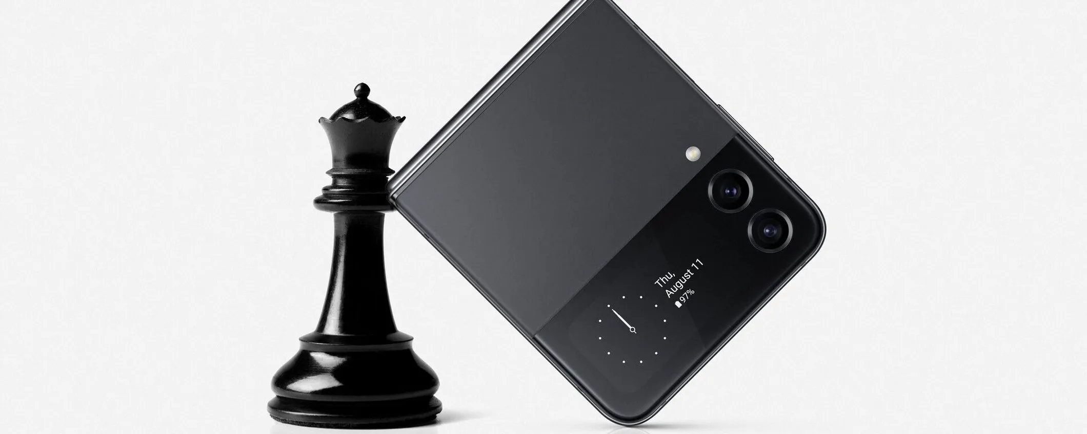 Samsung Galaxy Z Flip4, il prezzo precipita e si SCHIANTA su eBay: offerta SHOCK