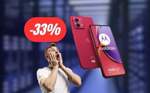 Rimane lui uno degli smartphone più bilanciati: Motorola G84 al 33% di sconto su Amazon