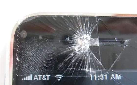 iPhone non è indistruttibile, ma...