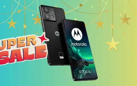 Motorola Edge 40 Neo: con lo sconto bomba del 41% lo paghi pochissimo