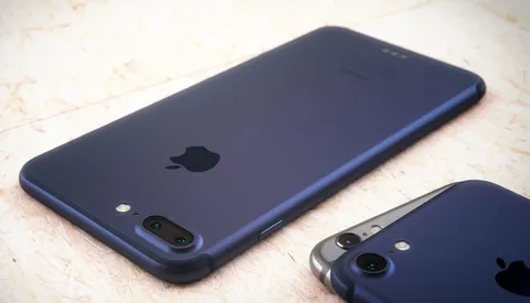 iPhone 7: ecco che aspetto avrebbe il modello Blu Scuro [Gallery]