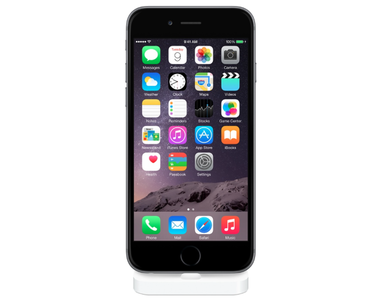 Apple lancia il suo primo Dock per iPhone con Lightning