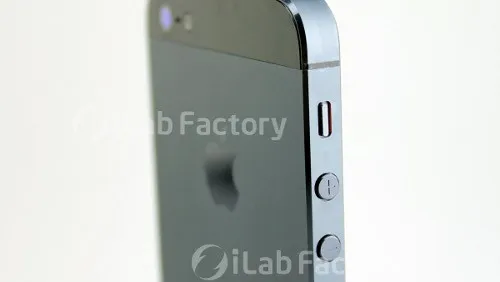 iPhone 5, foto per il modello assemblato