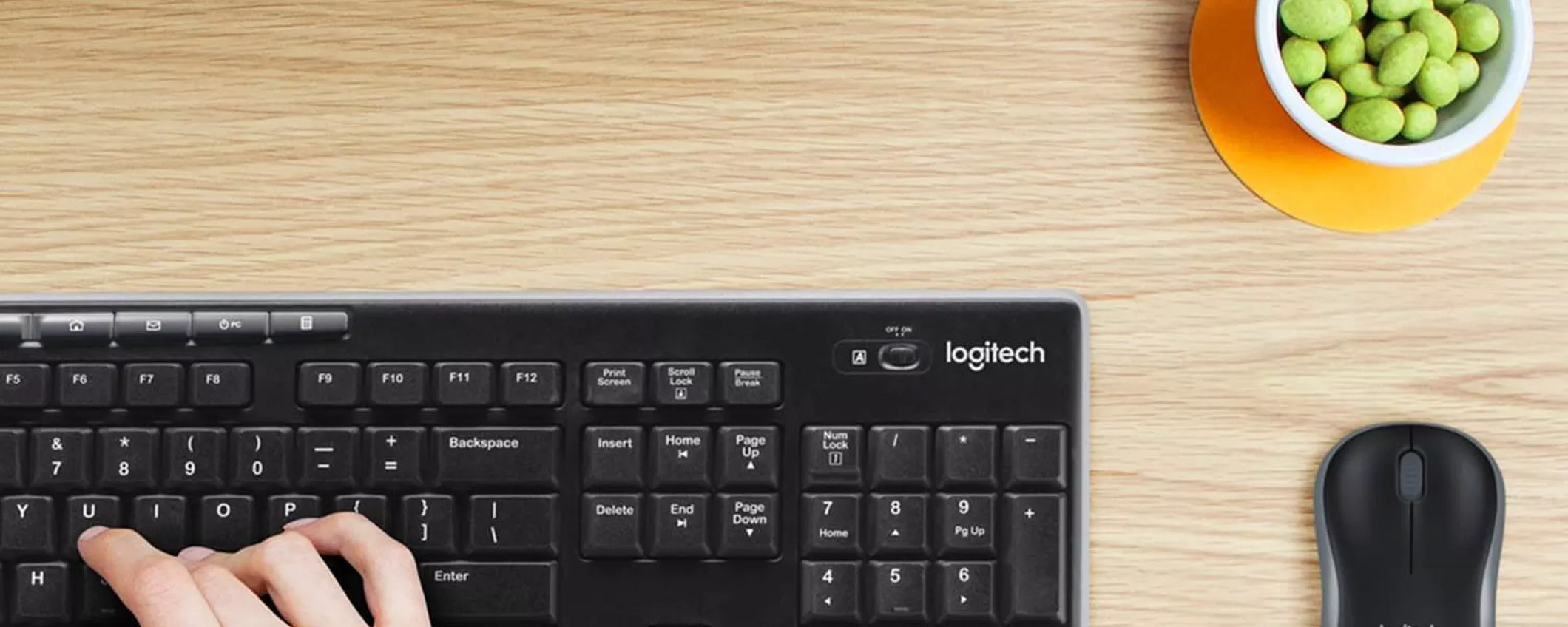 Logitech MK270, mouse e tastiera wireless in combo a soli 23€: offerta PAZZESCA Amazon