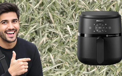 Friggitrice ad aria Philips con 13 opzioni di cottura a prezzo stracciato (solo 74€)