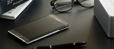 Samsung Galaxy S6 con schermo curvo sui due lati?