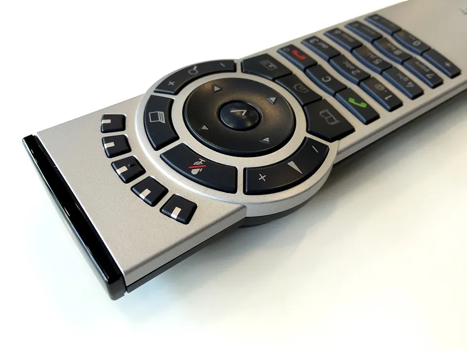 Usare lo smartphone come telecomando, guida semplice e veloce per farlo