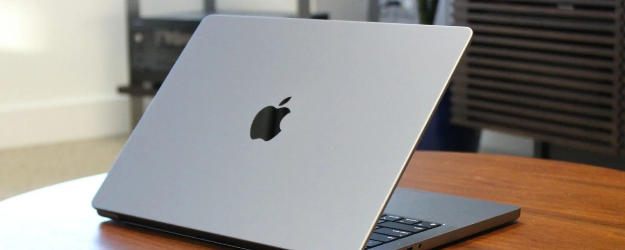 MacBook Air 15 o MacBook Pro 14: quale acquistare e perché