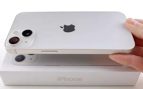 iPhone 13: il GIOIELLINO della Apple oggi è in OFFERTA SPECIALE