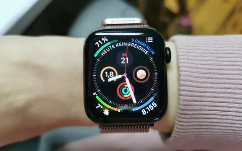 Apple Watch Series 8: lo smartwatch PIU' INNOVATIVO del momento già in SUPER SCONTO