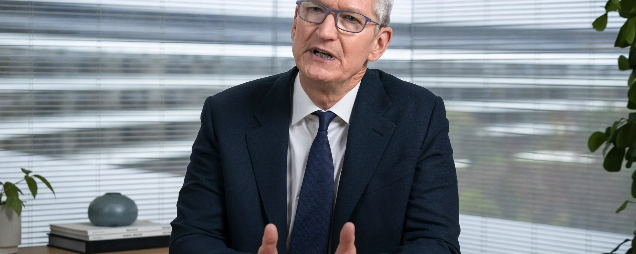 Il sideloading continua a preoccupare Tim Cook, il CEO di Apple