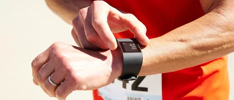 Fitbit aggiorna Surge con il bike tracking