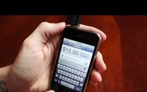 Kevin Rose mostra un innovativo sistema di pagamento con Carta di Credito ed iPhone