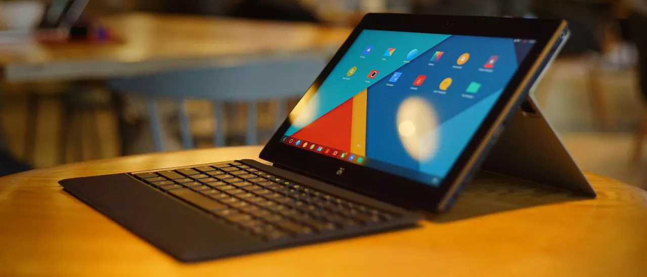 Remix Ultra Tablet, il clone del Microsoft Surface