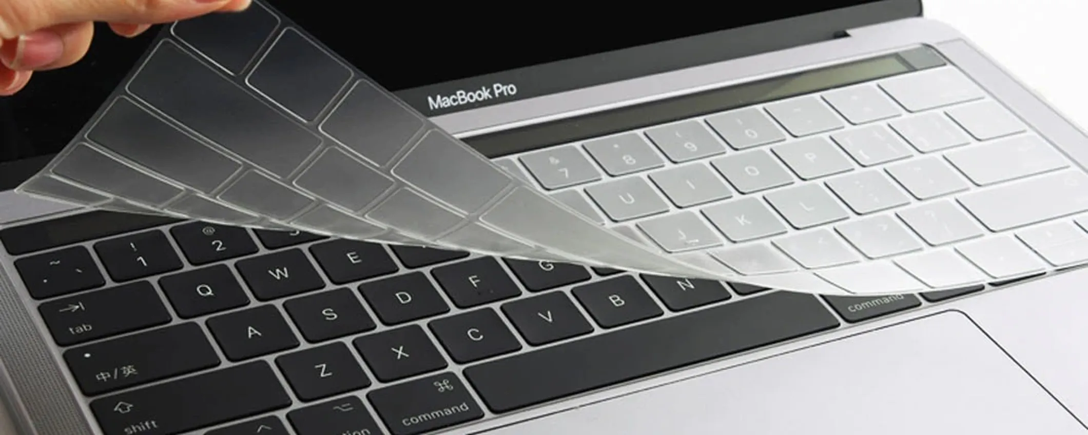 Copritastiera Mac: a cosa serve, e ne hai veramente bisogno?