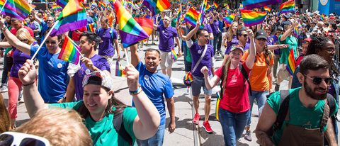 Apple Watch, un cinturino rainbow per il Gay Pride