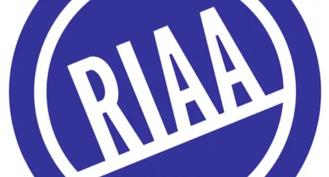 La RIAA contro Google: non frena la pirateria