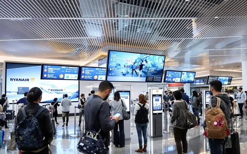 Ryanair elimina le carte d'imbarco cartacee: check-in solo digitale dal 12 novembre 2025