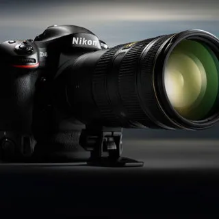 Nikon, le nuove fotocamere reflex in arrivo