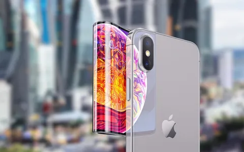 Apple punta al futuro con l'iPhone pieghevole senza pieghe visibili