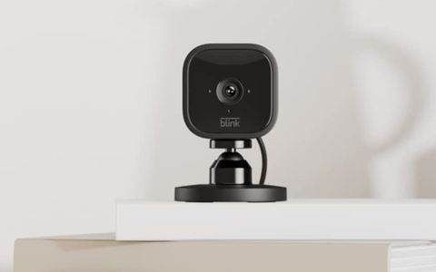 Blink Mini, videocamera di sicurezza SEMPRE VIGILE a prezzo HOT (-43%)