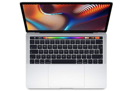 MacBook Pro 13″, l'ultimo modello a soli 1.199€ su Amazon