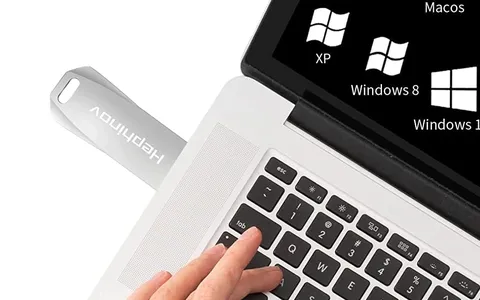 Chiavetta USB 32GB in metallo: FORTE e ECONOMICA e a prezzo outlet (6€)