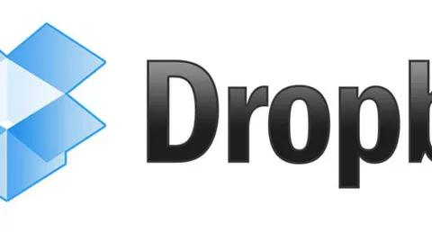 Dropbox, la condivisione viaggia su Facebook