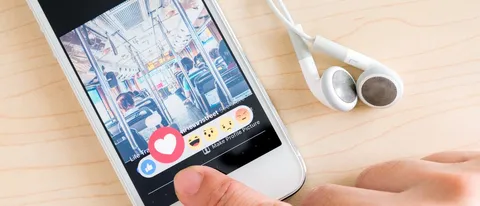 Facebook testa Bonfire, app per le video chat