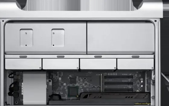 Nuovi Mac Pro con Xeon E5 8 core, Thunderbolt e USB 3.0