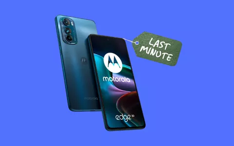 Motorola Moto Edge 30 in PROMO SPECIALE: ne rimangono POCHISSIMI