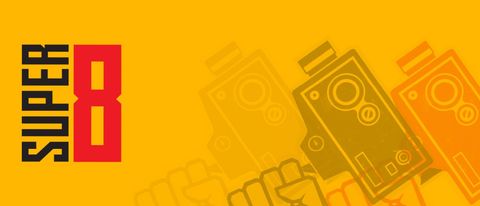 La nuova videocamera Super 8 di Kodak in azione