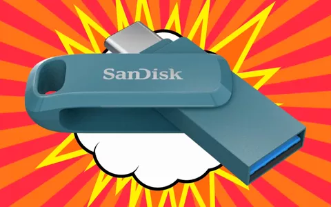 Storage EXTRA con la chiavetta SanDisk con DOPPIO CONNETTORE a MINI PREZZO
