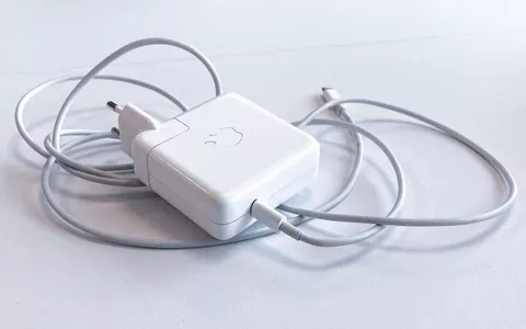 SCONTO ESCLUSIVO sull'Alimentatore Apple USB‑C: solo per OGGI su Amazon