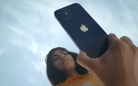 Tocco Posteriore, la feature che trasforma il logo di Apple sul retro degli iPhone in un pulsante 
