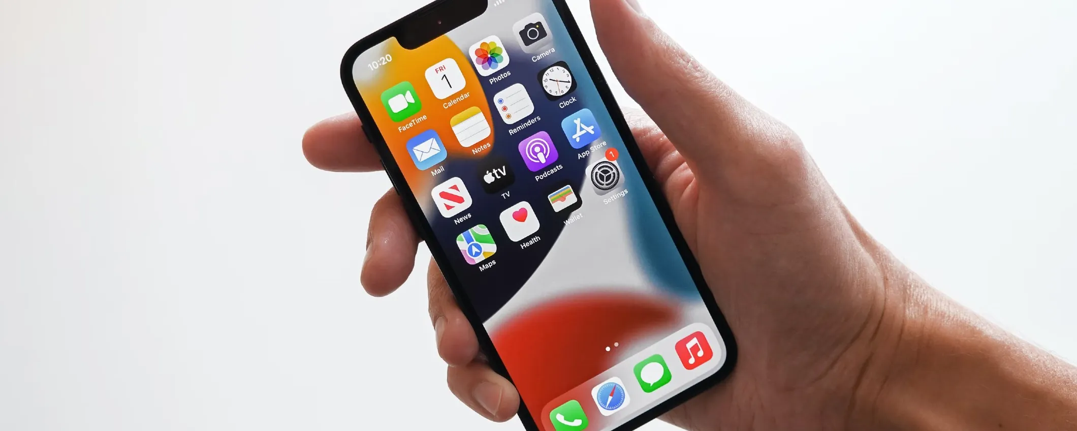 Apple, in arrivo l'abbonamento mensile per iPhone e altri dispositivi