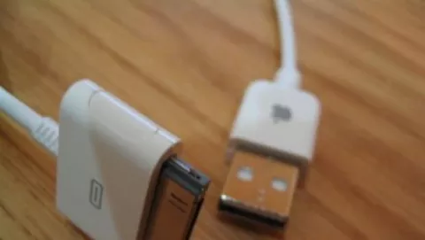 E' la fine per il cavo USB di iPod ed iPhone?