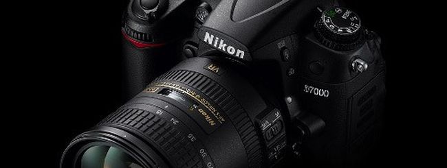 Nikon D7000 e mirrorless Nikon 1 V1, cala il prezzo