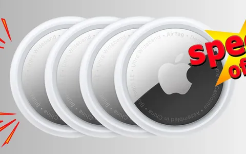 Apple AirTag: il set da 4 oggi è tuo con una spesa minima
