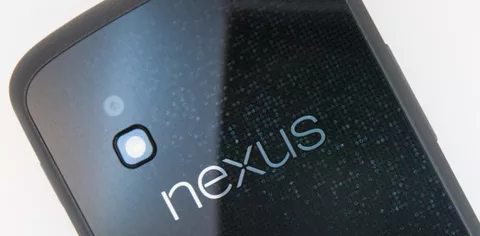 Google abbassa il prezzo del Nexus 4 in vari Paesi