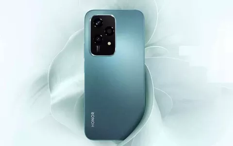 Honor 200 Lite 5G è il flagship killer, acquistalo adesso