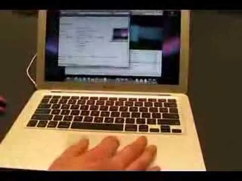 MacBook Air Multitouch interface at MacWorld Expo
