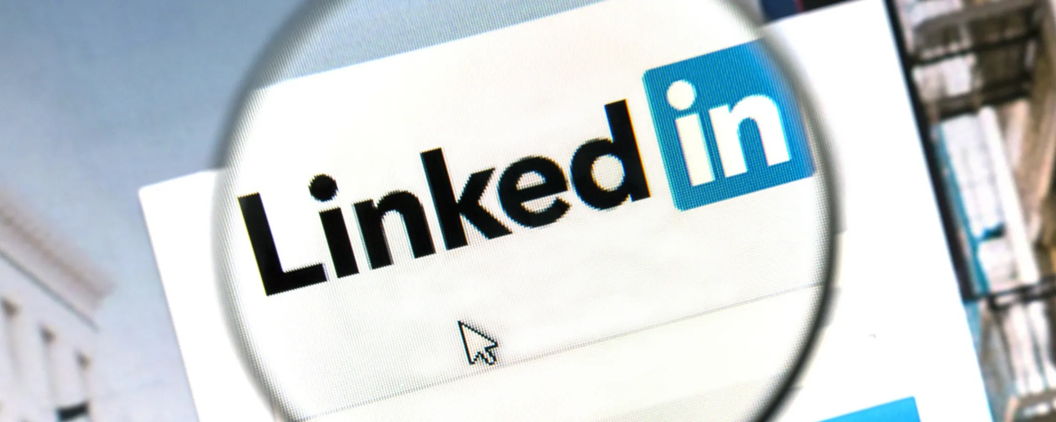 LinkedIn integra l'AI per migliorare la ricerca del lavoro