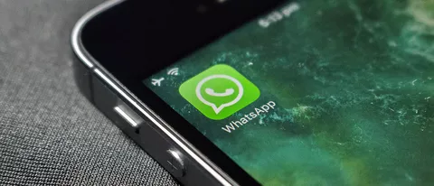 WhatsApp, stop su questi iPhone e Windows Phone