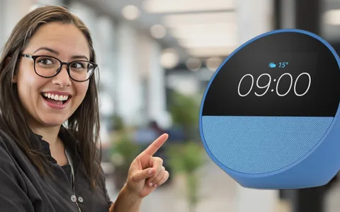 Amazon Echo Spot: sconto da non perdere con le Offerte di Primavera