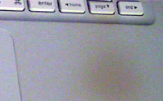 MacBook bianchi: Apple ammette i problemi di scolorimento