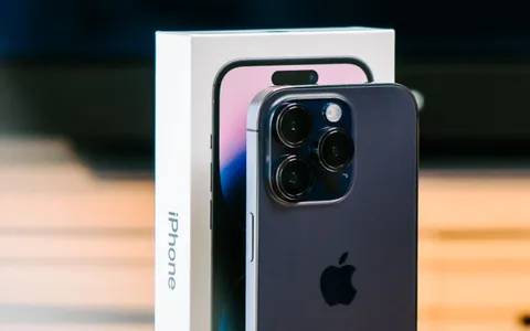 Un uomo si dichiara colpevole, deviata una spedizione Apple da 2 milioni di dollari