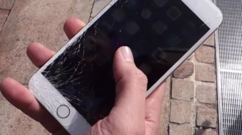 iPhone 6 e iPhone 6 Plus, aumentano i costi di riparazione fuori garanzia